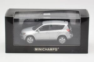 Toyota RAV4 XA30 Sudrabs Minichamps 1:43 400166570 Metāls — attēls 4 no 4