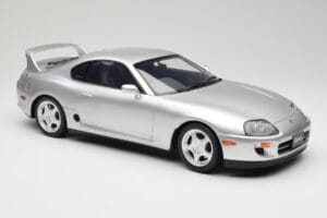 Toyota Supra A80 Sudrabs Kyosho 1:12 KSR12006S Sveķi — attēls 4 no 6