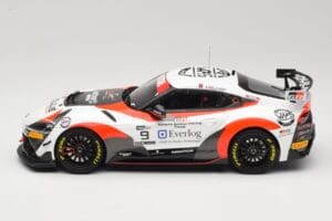 Toyota Supra A90 GT4 #9 E. Cheli / E. Joulie FFSA GT4 France 2020 Otto 1:18 OT1122 Sveķi — attēls 3 no 6