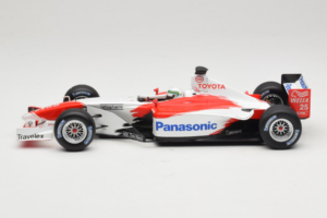 Toyota TF102 #25 A. McNish Panasonic Toyota Racing Showcar 2002 Minichamps 1:18 103020075 Metāls — attēls 3 no 6