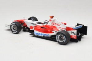 Toyota TF105 #16 J. Trulli Panasonic Toyota Racing 2005 Minichamps 1:18 100050016 Metāls — attēls 5 no 7