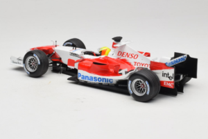 Toyota TF105 #17 R. Schumacher Panasonic Toyota Racing 2005 Minichamps 1:18 100050017 Metāls — attēls 5 no 7