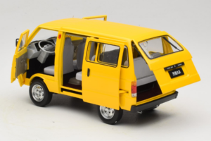 Toyota TJ110 Tianjin Huali Dzeltens OEM 1:18 TOYOTA014 Metāls — attēls 5 no 8
