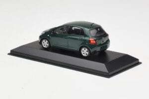 Toyota Yaris XP10 Oxford Green Minichamps 1:43 400166501 Metāls — attēls 3 no 4