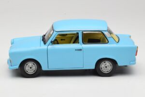 Trabant 601 Zils Sun Star 1:18 4290 Metāls — attēls 4 no 8