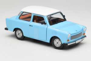 Trabant 601 Deluxe Zils Balts Sun Star 1:18 4286 Metāls — attēls 4 no 6