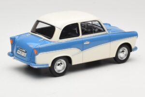 Trabant P50 Gaiši Zils Krēmkrāsa BoS Models 1:18 BOS035 Sveķi — attēls 2 no 6