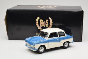 Trabant P50 Gaiši Zils Krēmkrāsa BoS Models 1:18 BOS035 Sveķi — attēls 6 no 6