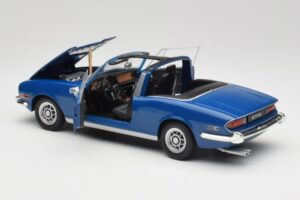 Triumph Stag Mk1 Sapphire Blue Revell 1:18 8815 Metāls — attēls 5 no 8
