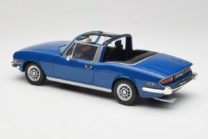 Triumph Stag Mk1 Sapphire Blue Revell 1:18 8815 Metāls — attēls 7 no 8