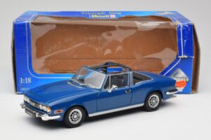 Triumph Stag Mk1 Sapphire Blue Revell 1:18 8815 Metāls — attēls 8 no 8