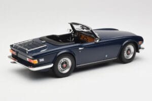 Triumph TR6 PI Tumšzils Minichamps 1:18 155132032 Metāls — attēls 2 no 6