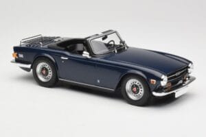 Triumph TR6 PI Tumšzils Minichamps 1:18 155132032 Metāls — attēls 4 no 6