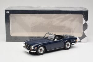 Triumph TR6 PI Tumšzils Minichamps 1:18 155132032 Metāls — attēls 6 no 6