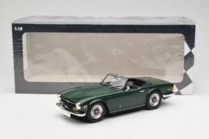 Triumph TR6 PI Tumšzaļš Minichamps 1:18 155132030 Metāls — attēls 6 no 6