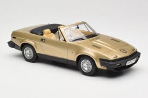 Triumph TR7 DHC Zelts BoS Models 1:18 BOS221 Sveķi — attēls 4 no 6