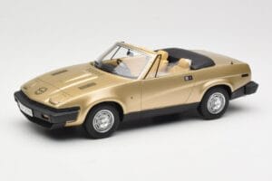 Triumph TR7 DHC Zelts BoS Models 1:18 BOS221 Sveķi