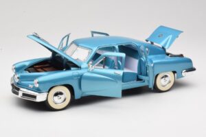 Tucker Torpedo Zils Road Signature 1:18 92268 Metāls — attēls 2 no 8