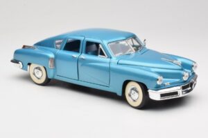 Tucker Torpedo Zils Road Signature 1:18 92268 Metāls — attēls 6 no 8