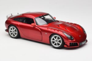TVR Sagaris Sarkans Revell 1:18 08816 Metāls — attēls 6 no 8