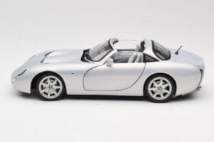 TVR Tuscan Mk2 Sudrabs Sun Star 1:18 4462 Metāls — attēls 4 no 8