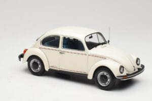 Volkswagen 1200 Jeans Bug Balts Minichamps 1:18 150057101 Metāls — attēls 6 no 8