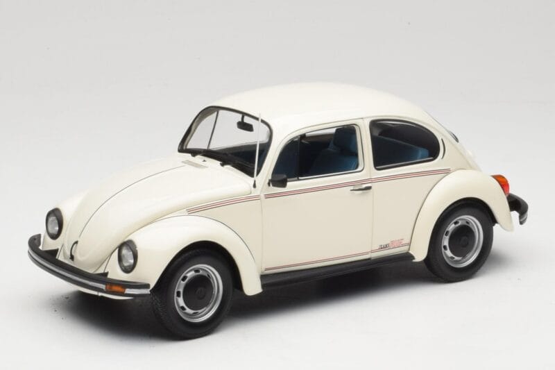 Volkswagen 1200 Jeans Bug Balts Minichamps 1:18 150057101 Metāls