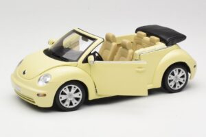 Volkswagen Beetle Kabriolets Dzeltens Gate 1:18 VW24108 Metāls — attēls 2 no 8