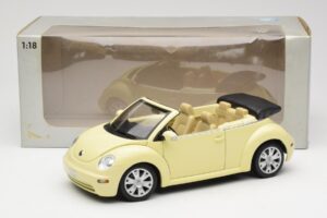 Volkswagen Beetle Kabriolets Dzeltens Gate 1:18 VW24108 Metāls — attēls 8 no 8