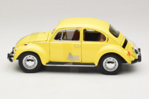 Volkswagen Beetle Emma's Car Once Upon a Time GreenLight 1:18 12993 Metāls — attēls 3 no 6