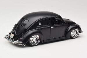Volkswagen Beetle Type 1 Melns Maisto 1:18 31018 Metāls — attēls 3 no 8