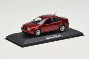 Volkswagen Bora Mk4 Red Metallic Minichamps 1:43 VW003 Metāls — attēls 2 no 4