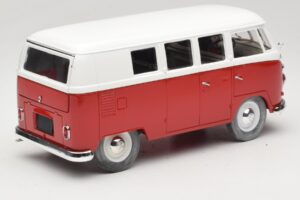 Volkswagen Combi T1 Sarkans & Balts Solido 1:18 8031 Metāls — attēls 3 no 8