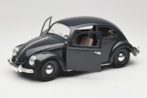 Volkswagen Export Sedan Pelēkzaļš Solido 1:18 SVW001 Metāls — attēls 2 no 8