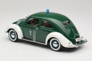 Volkswagen Export Sedan Police Maisto 1:18 56004 Metāls — attēls 5 no 6