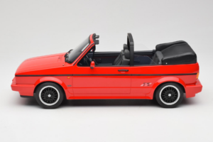 Volkswagen Golf Mk1 Kabriolets Sportline Sarkans Otto 1:12 G095 Sveķi — attēls 3 no 6