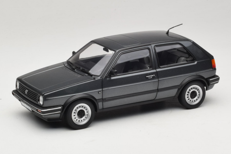 Volkswagen Golf Mk2 CL Grey Metallic Norev 1:18 188556 Metāls