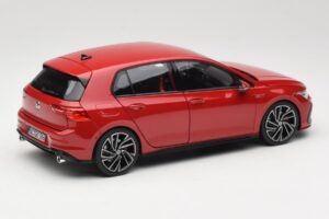 Volkswagen Golf GTI Mk8 Tornado Red Norev 1:18 188595 Metāls — attēls 3 no 8