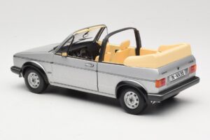 Volkswagen Golf Mk1 Kabriolets Sudrabs Sun Star 1:18 VW004 Metāls — attēls 7 no 8