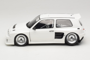 Volkswagen Golf Mk3 Khyzyl Saleem Balts Otto 1:18 OT1110 Sveķi — attēls 3 no 6
