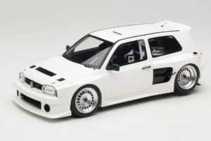 Volkswagen Golf Mk3 Khyzyl Saleem Balts Otto 1:18 OT1110 Sveķi