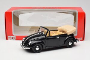 Volkswagen Vabole Kabriolets Melns Maisto 1:18 37800-M6 Metāls — attēls 8 no 8