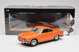 Volkswagen Karmann Ghia Oranžs Minichamps 1:18 155054020 Metāls — attēls 6 no 6