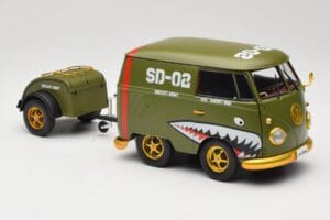 Volkswagen Kool Kombi Army Fighter Green Solido 1:18 S1810901 Metāls — attēls 6 no 8