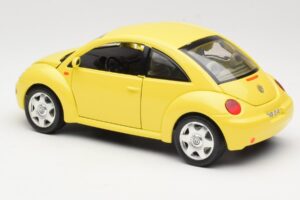 Volkswagen New Beetle Dzeltens Bburago 1:18 BEETLE001 Metāls — attēls 7 no 8