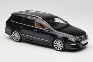 Volkswagen Passat B6 R36 Variant Melns NZG 1:18 KF044-4A Metāls — attēls 6 no 8