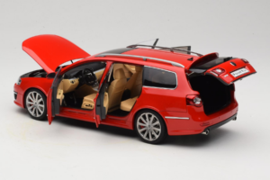 Volkswagen Passat B6 R36 Variant Sarkans NZG 1:18 KF044-5 Metāls — attēls 5 no 8