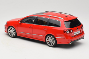 Volkswagen Passat B6 R36 Variant Sarkans NZG 1:18 KF044-5 Metāls — attēls 7 no 8