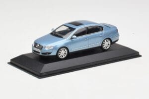 Volkswagen Passat B6 Blue Metallic Minichamps 1:43 PASSAT002 Metāls — attēls 2 no 4