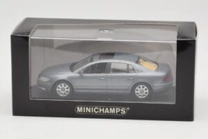 Volkswagen Phaeton Light Blue Metallic Minichamps 1:43 VW002 Metāls — attēls 4 no 4